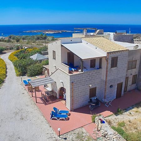 Case Canino Favignana Bagian luar foto