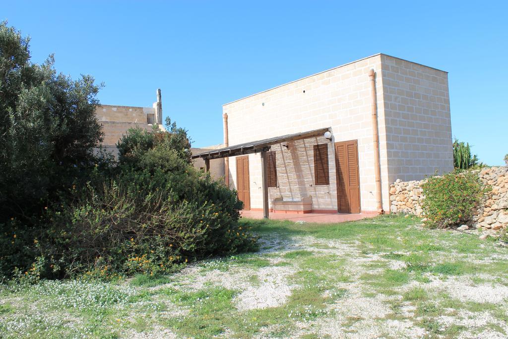 Case Canino Favignana Bagian luar foto
