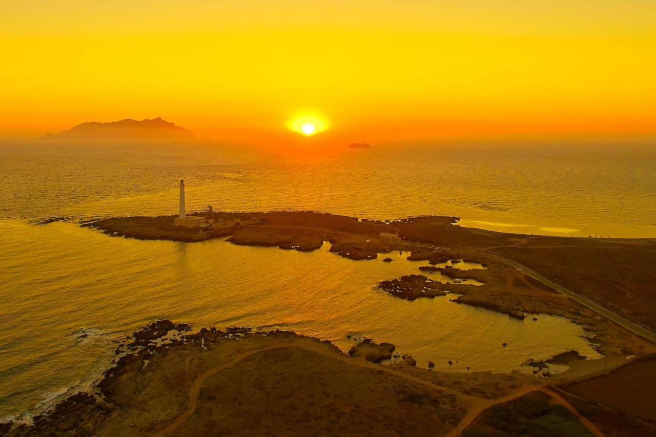 Case Canino Favignana Bagian luar foto